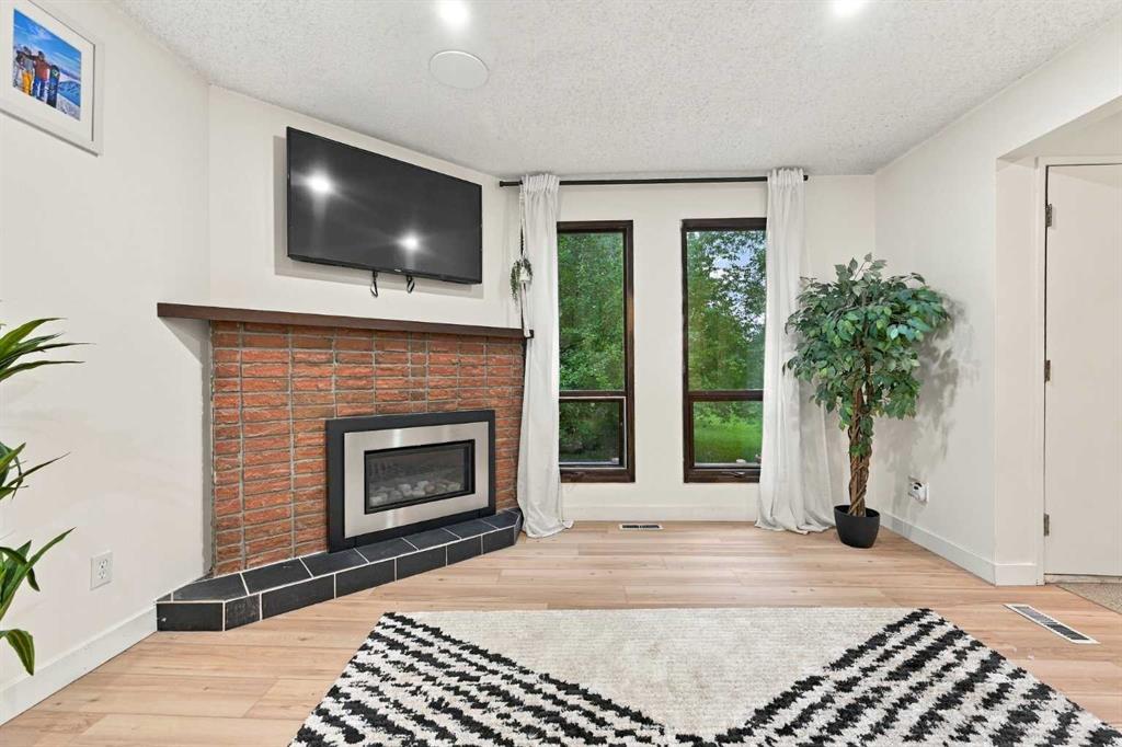 Picture for 52 Canterbury Gardens SW