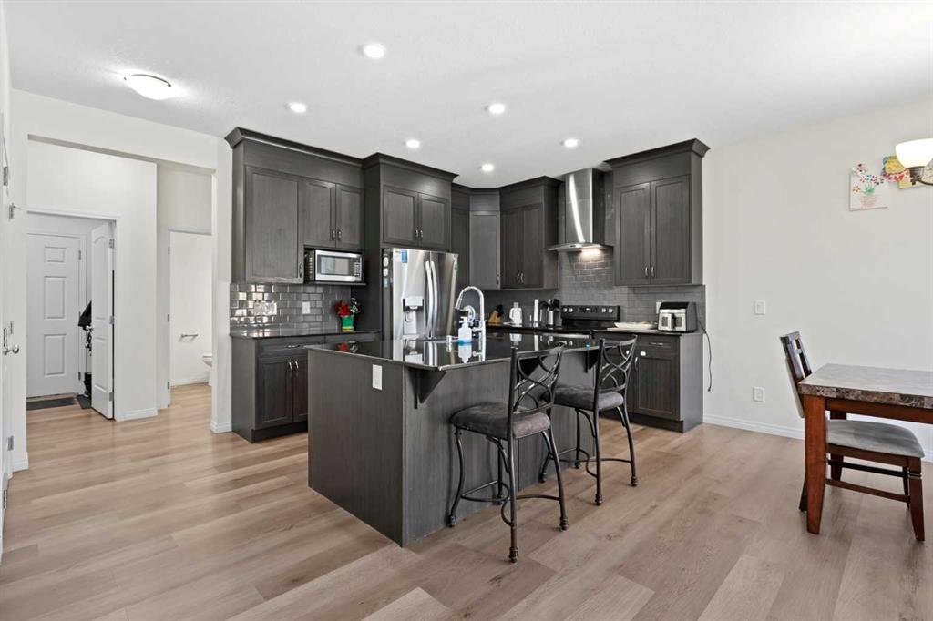 Picture for 809 Seton Circle SE