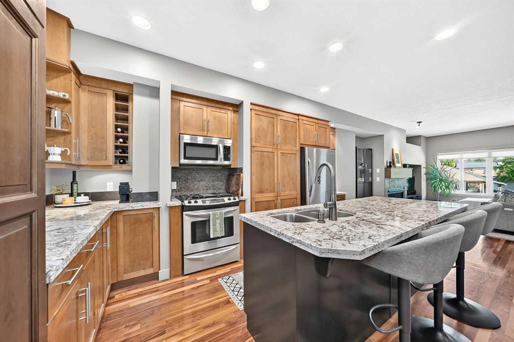 Picture for 2315 1 Street NE