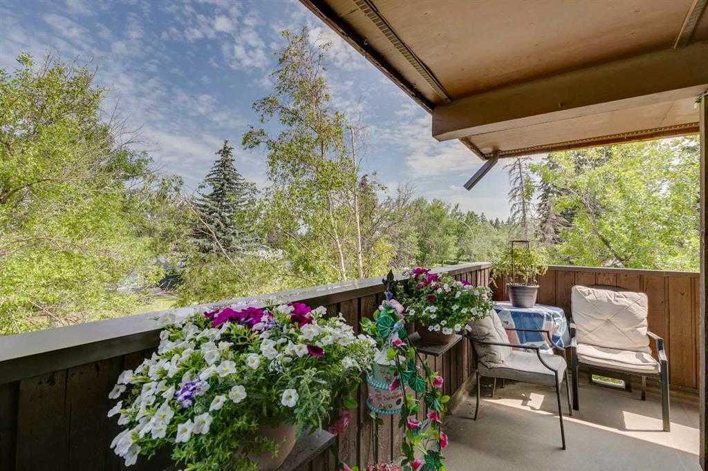 Picture for 308, 8403 Fairmount Drive SE