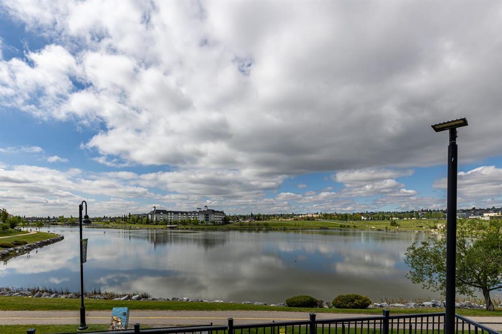 Picture for 189 Country Village Manor NE