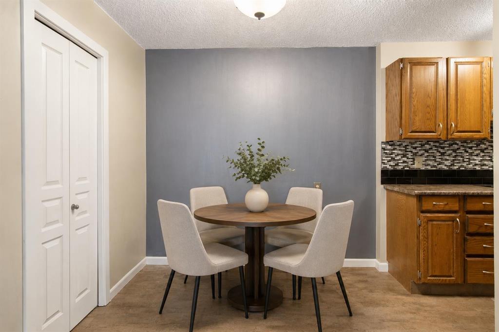 Picture for 522, 6400 Coach Hill Road SW