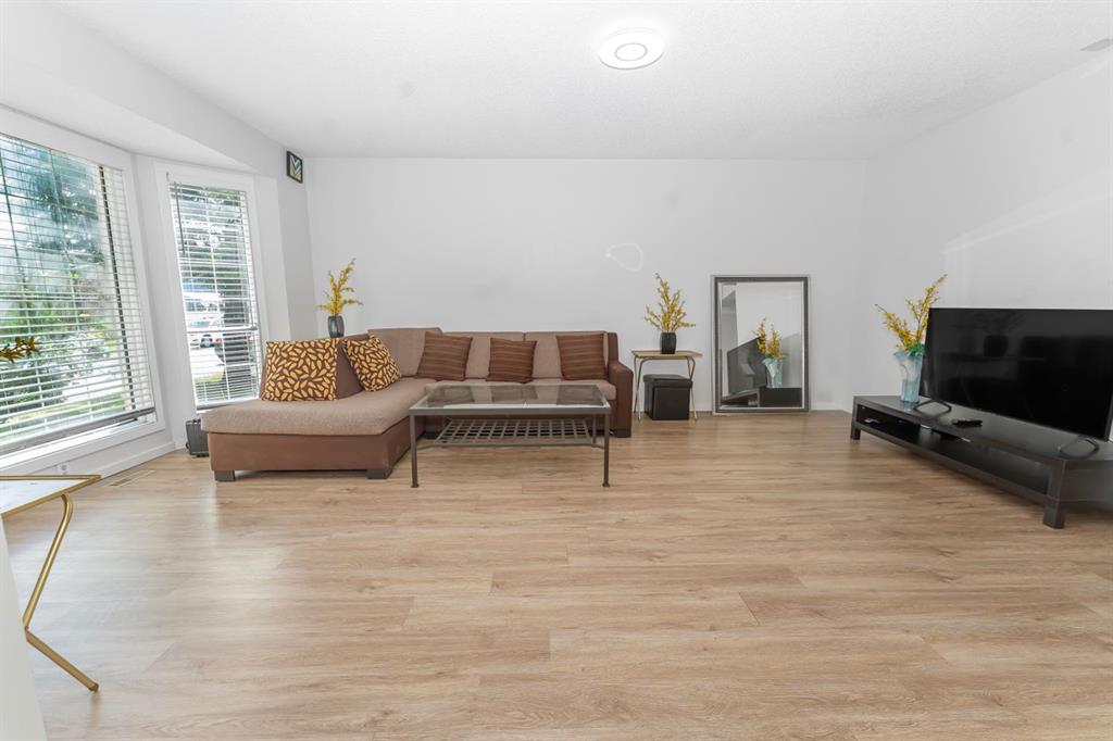 Picture for 369 Martinwood Place NE