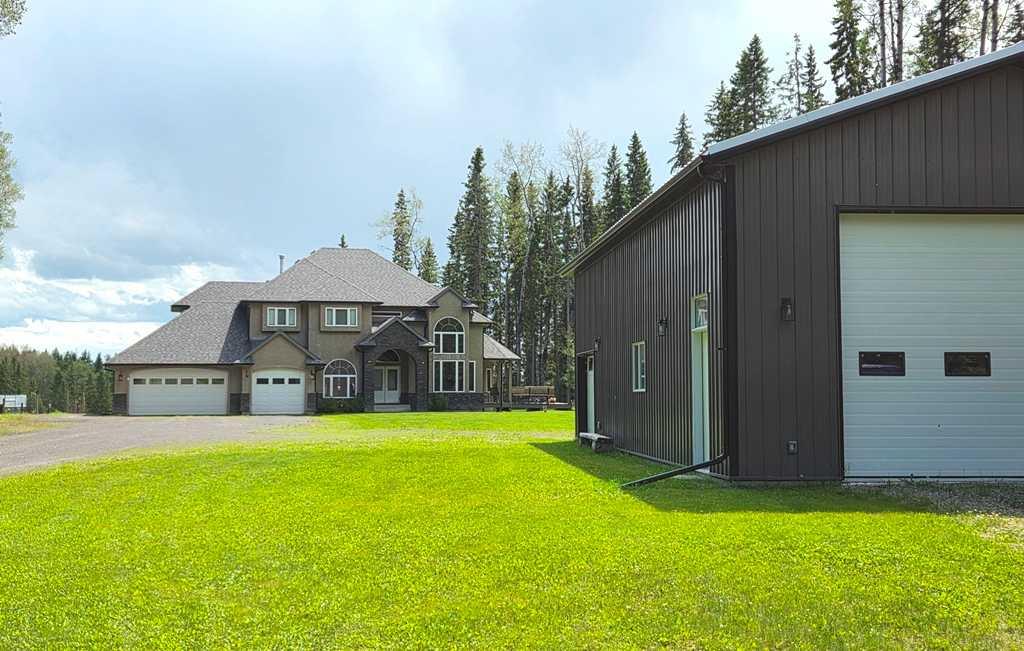 Picture for 541 Clearwater Estates Crescent 