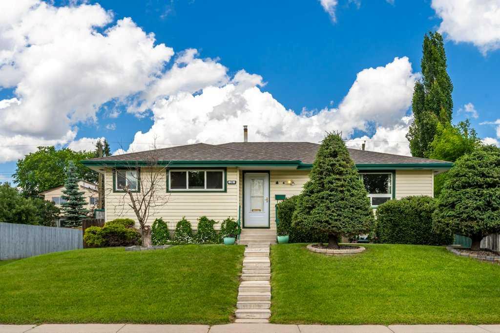 Picture for 39 Maryvale Crescent NE