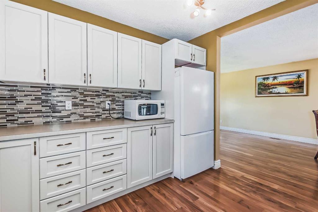 Picture for 55 Bermuda Close NW