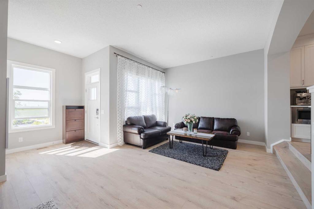 Picture for 44 Calhoun Common NE