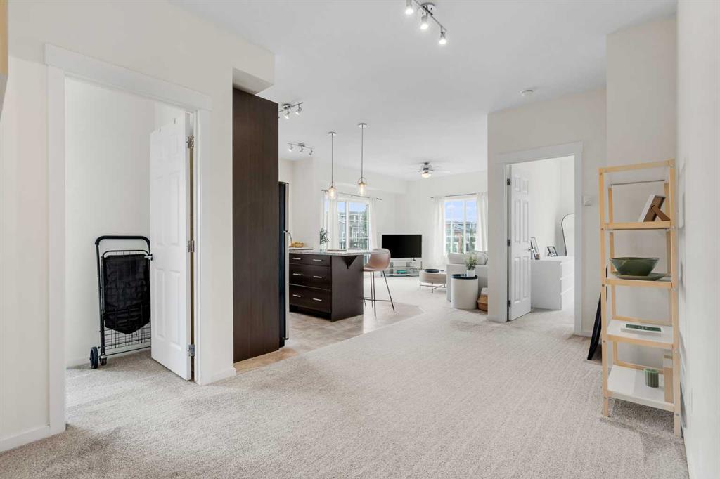 Picture for 4418, 99 Copperstone Park SE