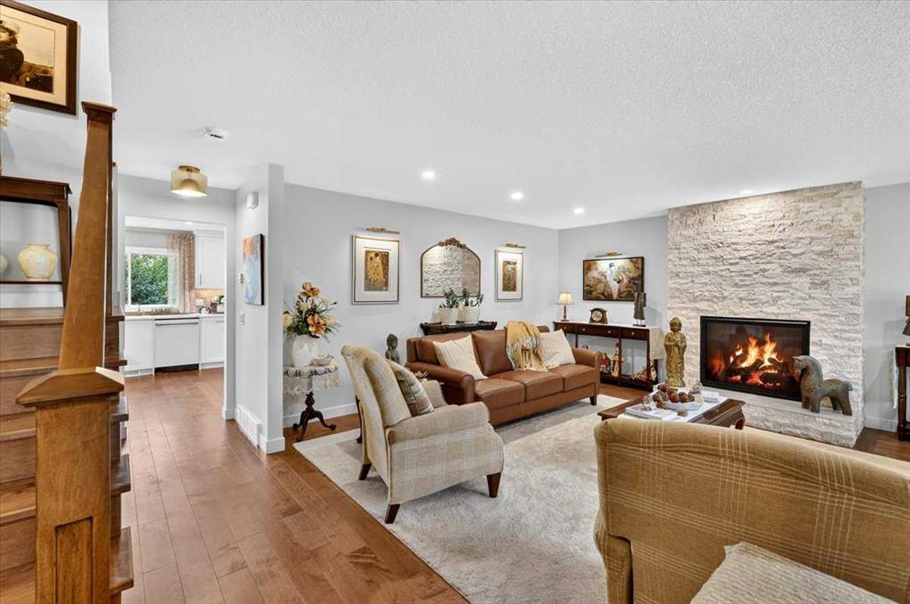 Picture for 10403 Maplemont Road SE