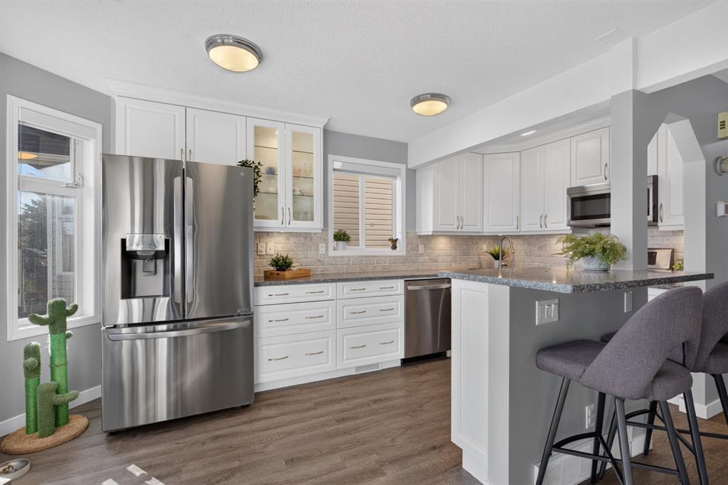 Picture for 9, 567 Edmonton Trail NE