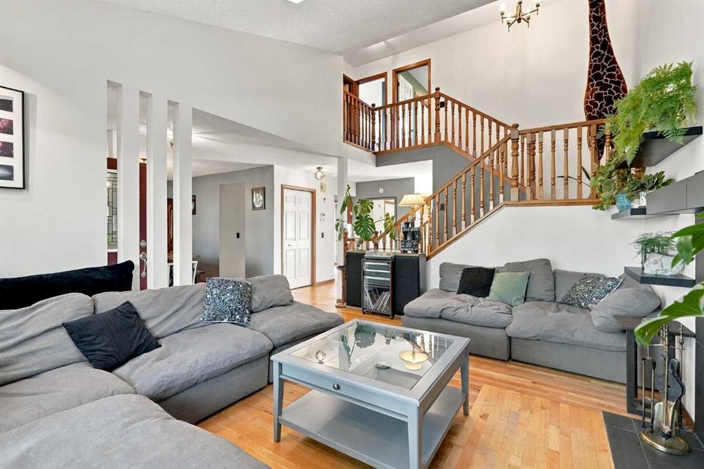 Picture for 296 Woodbine Boulevard SW