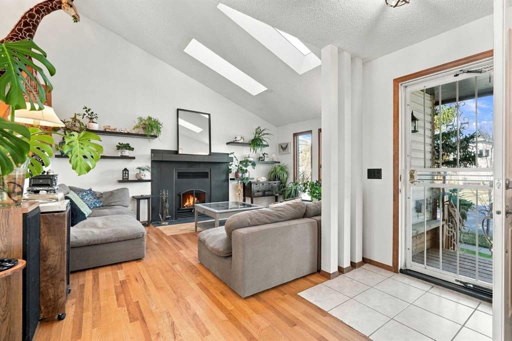 Picture for 296 Woodbine Boulevard SW