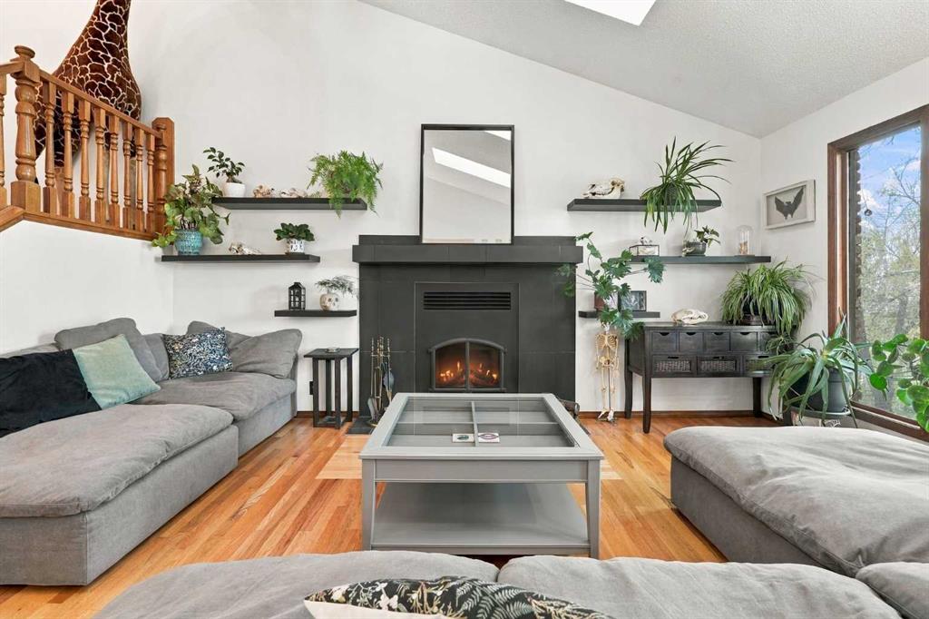 Picture for 296 Woodbine Boulevard SW