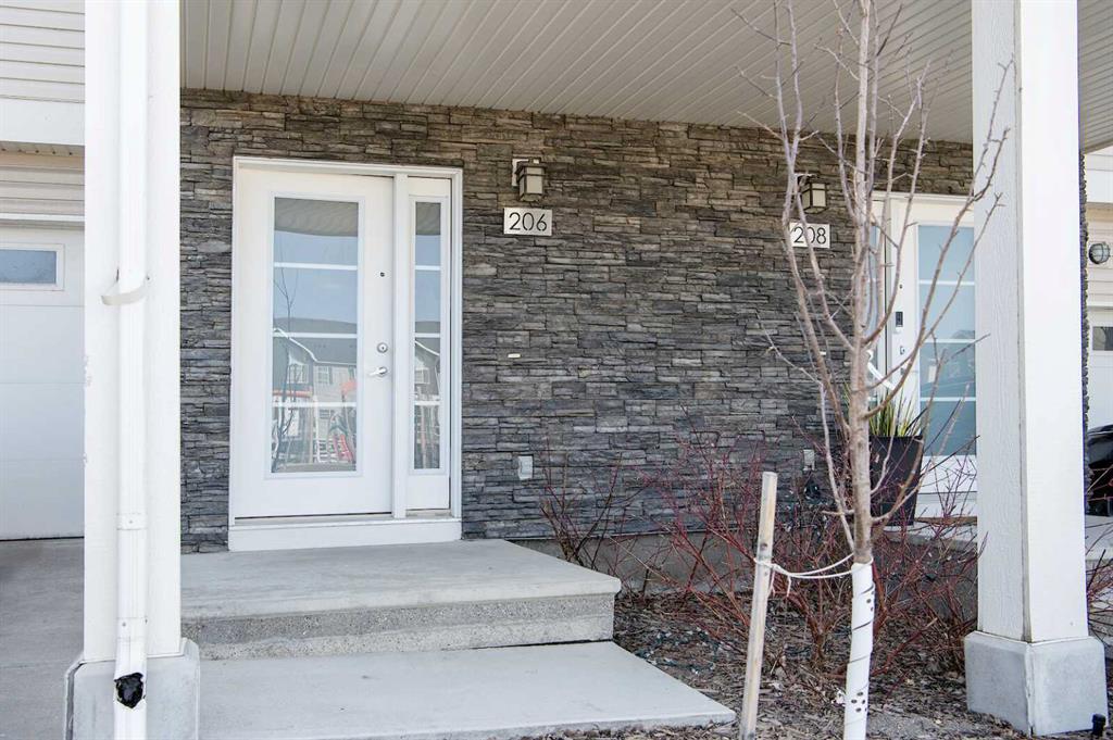 Picture for 206 Redstone View NE
