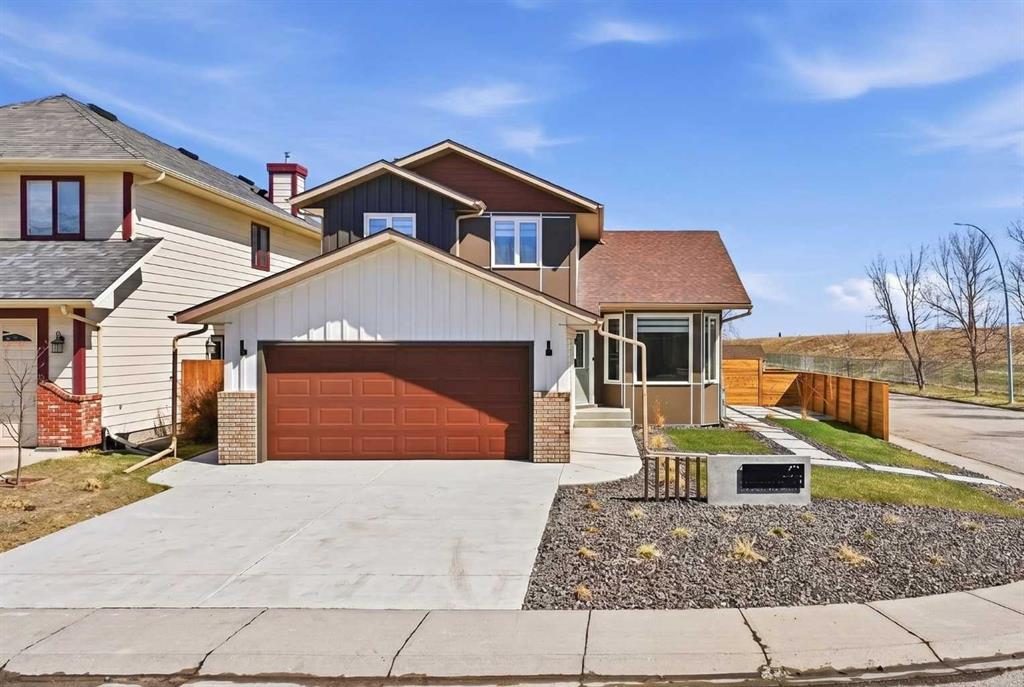 Picture for 42 Sunvista Crescent SE
