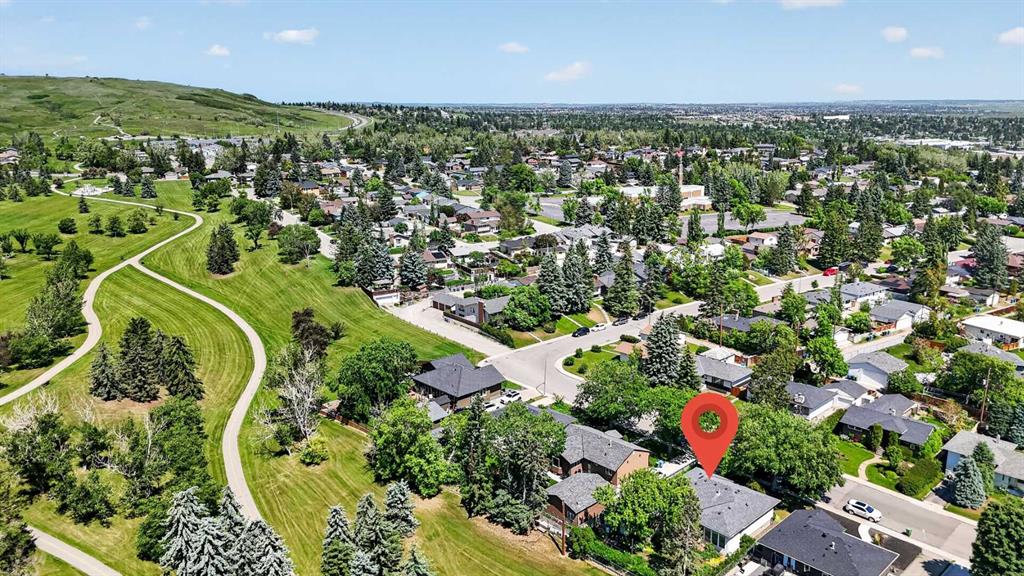 Picture for 819 Thorneycroft Drive NW