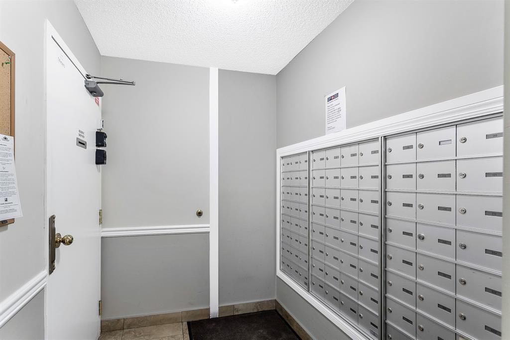 Picture for 305, 290 Shawville Way SE
