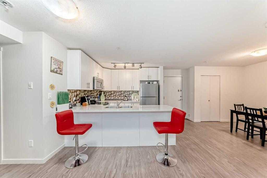 Picture for 3302, 181 Skyview Ranch Manor NE