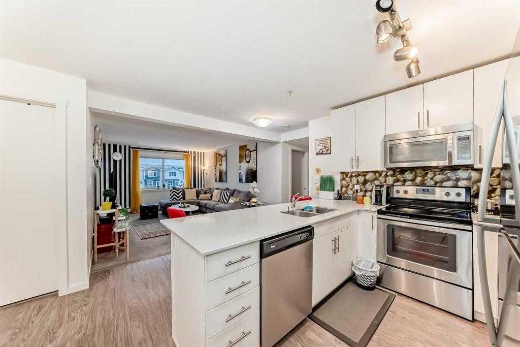 Picture for 3302, 181 Skyview Ranch Manor NE