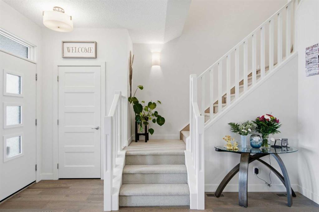 Picture for 224 Savanna Road NE
