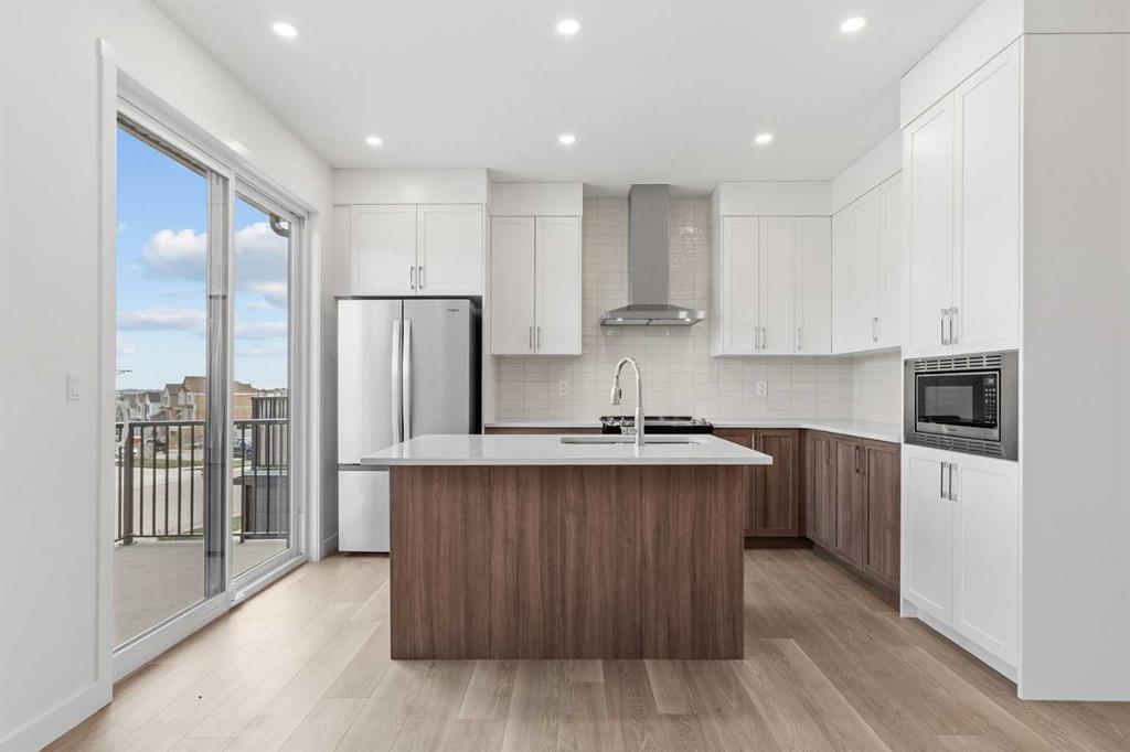 Picture for 9 Wild Rose Bay SW