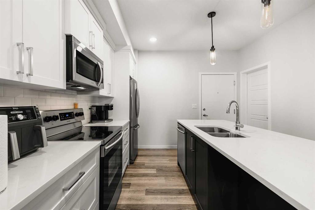 Picture for 112, 300 Harvest Hills Place NE