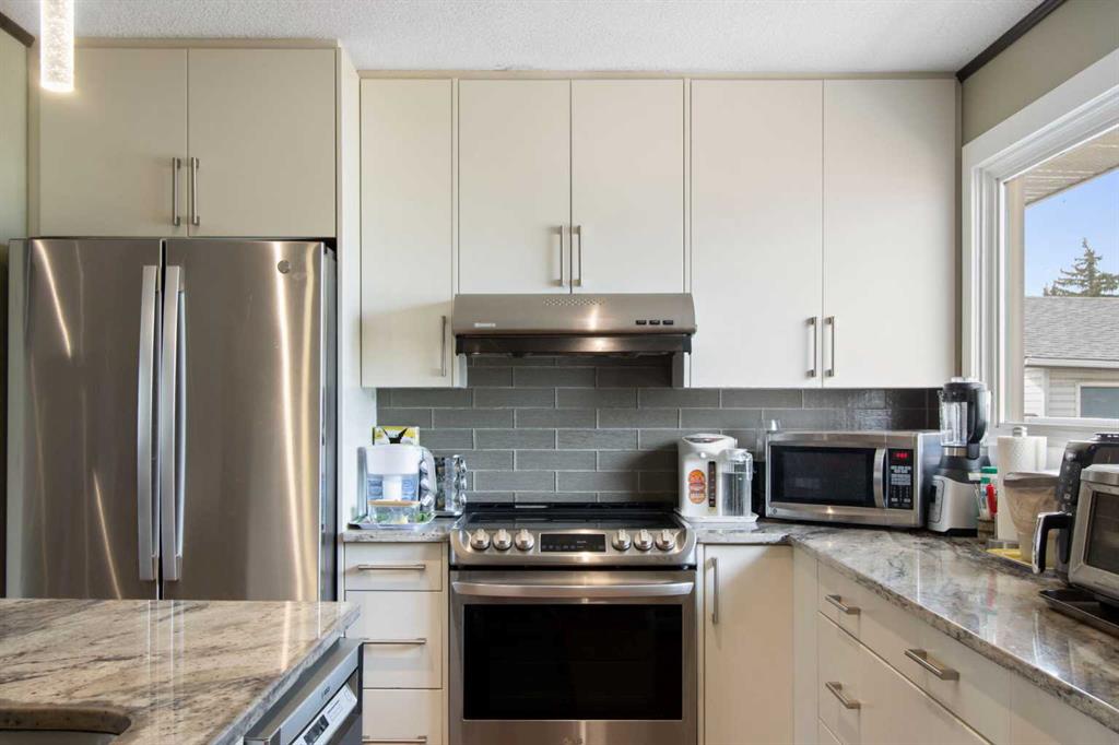 Picture for 124 Maitland Drive NE
