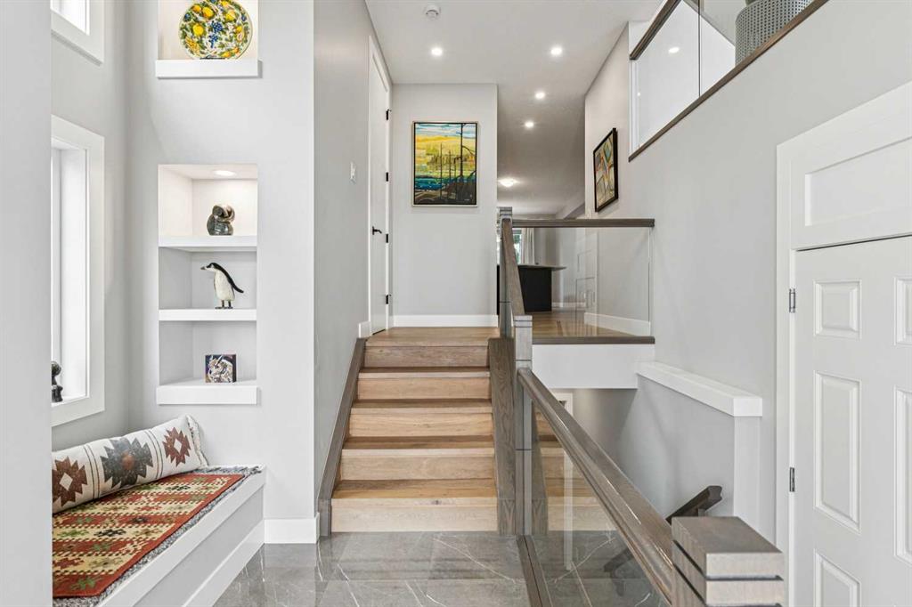 Picture for 69 Yorkville Green SW