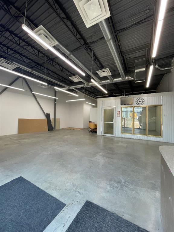 Picture for 5335 Dufferin Boulevard SE