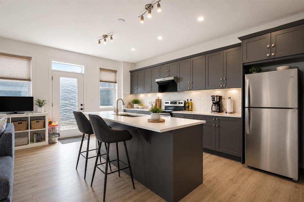 Picture for 63 Carrington Manor NW