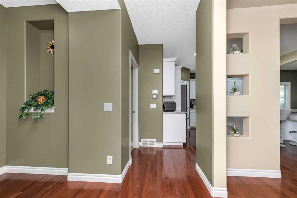 Picture for 135 Kincora Drive NW