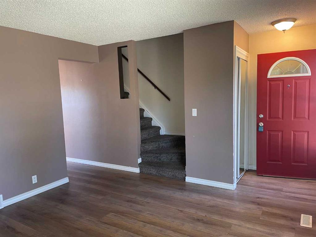 Picture for 3315 56 Street NE
