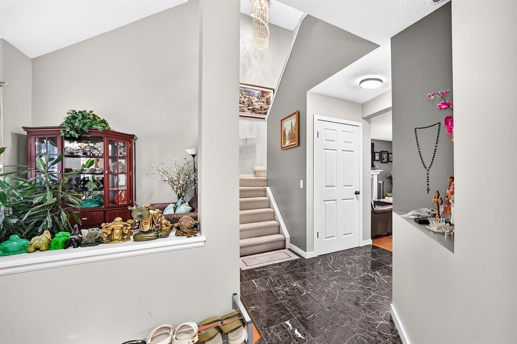 Picture for 159 Erin Grove SE