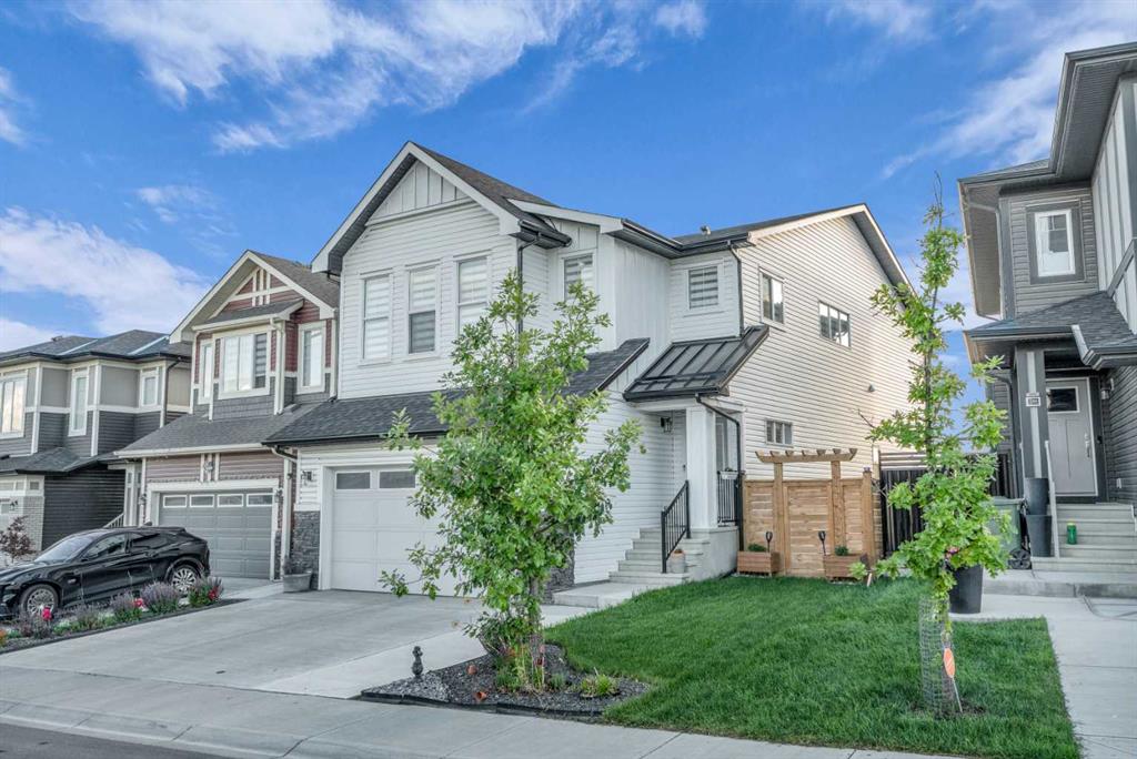 Picture for 240 Lucas Crescent NW