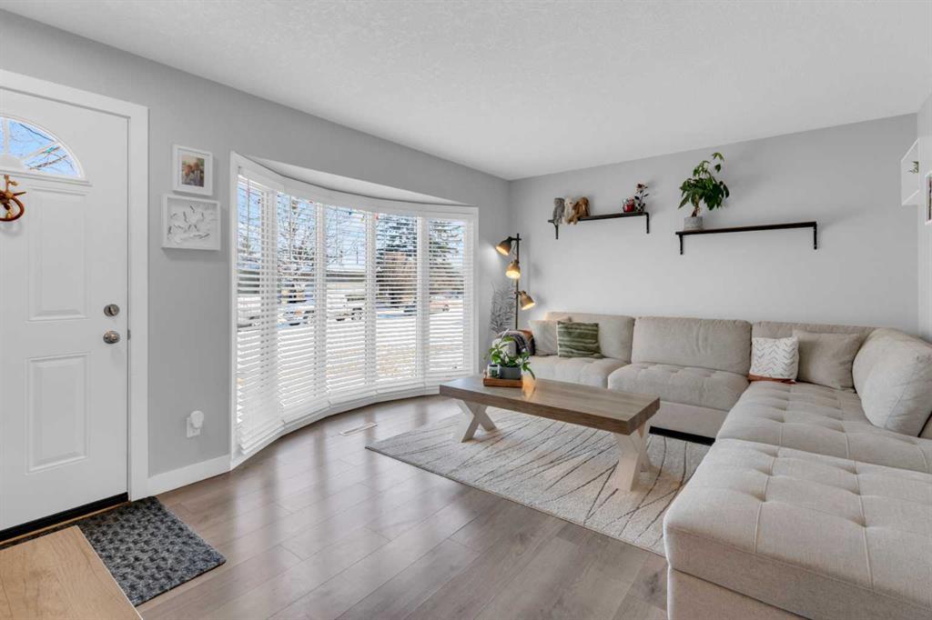 Picture for 2231 39 Street SE