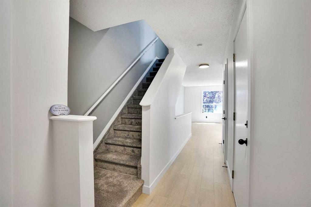 Picture for 242 Taracove Place NE
