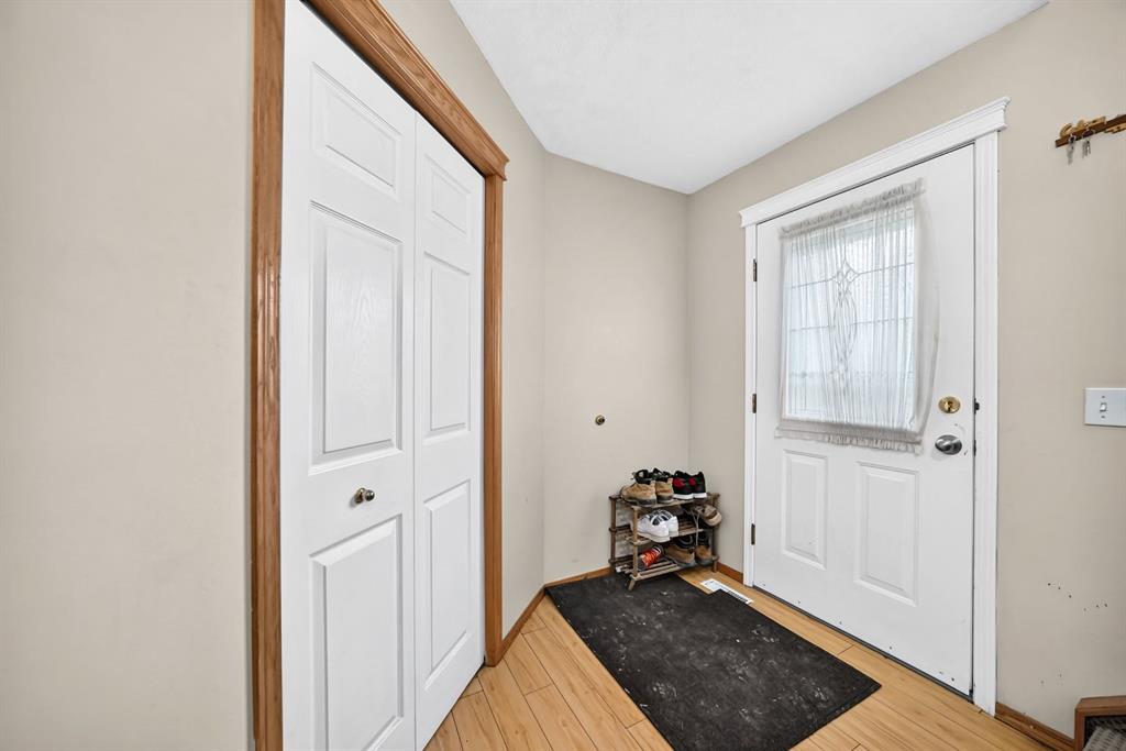 Picture for 145 Martinvalley Crescent NE