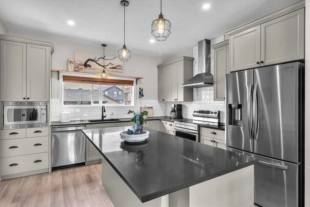 Picture for 70 Haskayne Drive NW