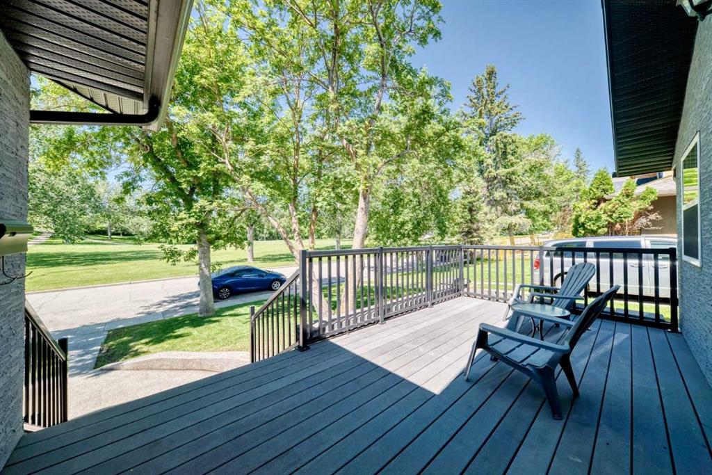 Picture for 2024 Chicoutimi Drive NW