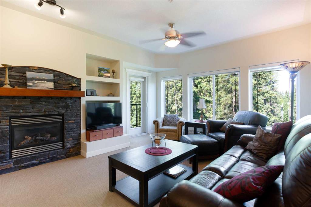 Picture for 405, 10 Discovery Ridge Close SW