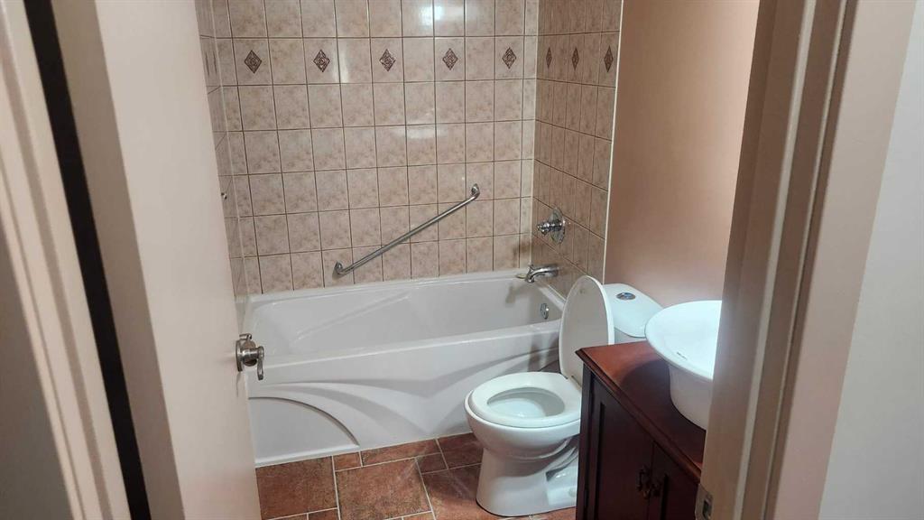 Picture for 6736 Malvern Road NE