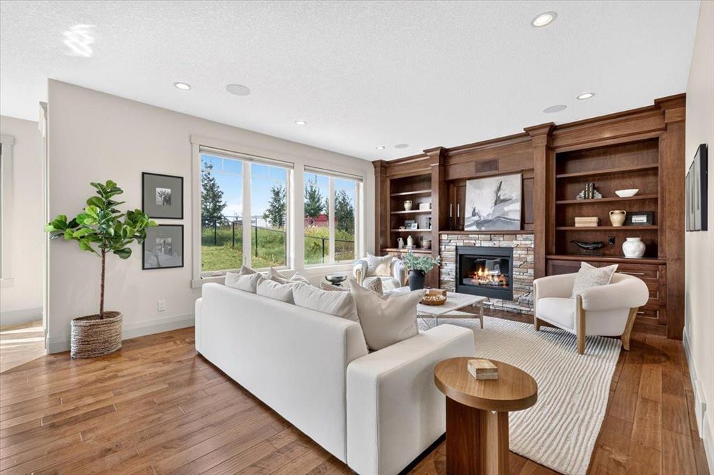 Picture for 115 Coulee Way SW