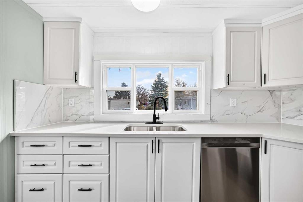 Picture for 407 kanell Drive NE