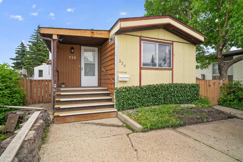 Picture for 224 Huntwell Road NE