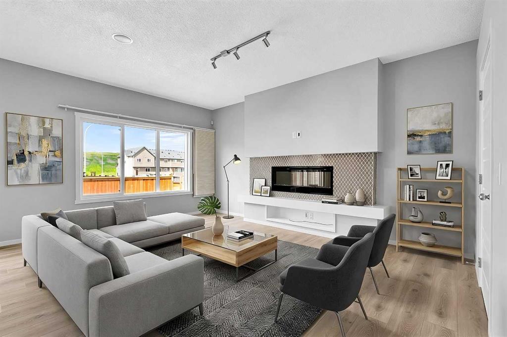 Picture for 300 Walgrove Boulevard SE