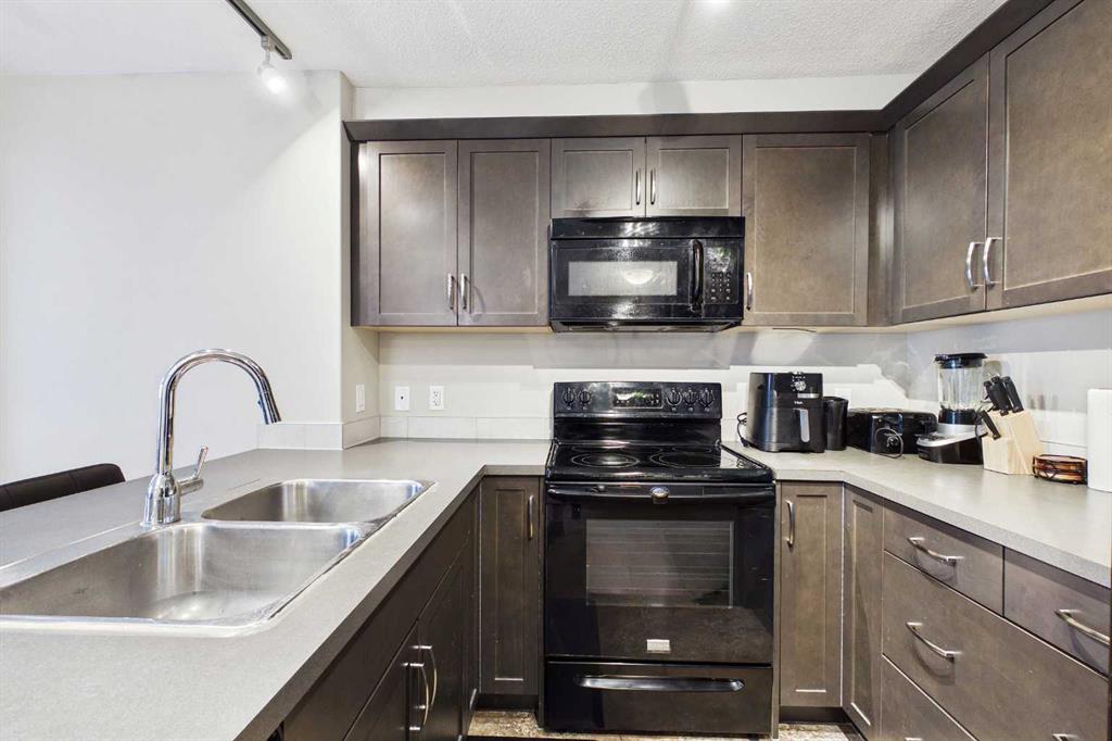 Picture for 3307, 402 Kincora Glen Road NW