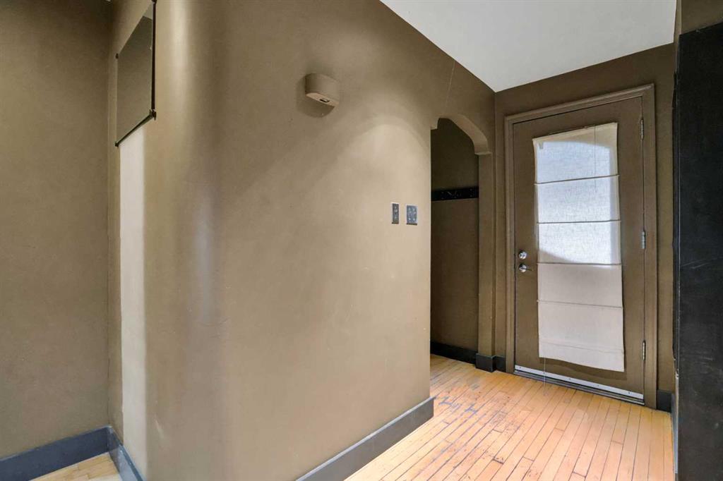 Picture for 2131 16A Street SW