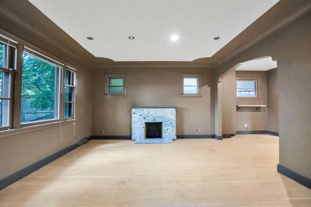 Picture for 2131 16A Street SW