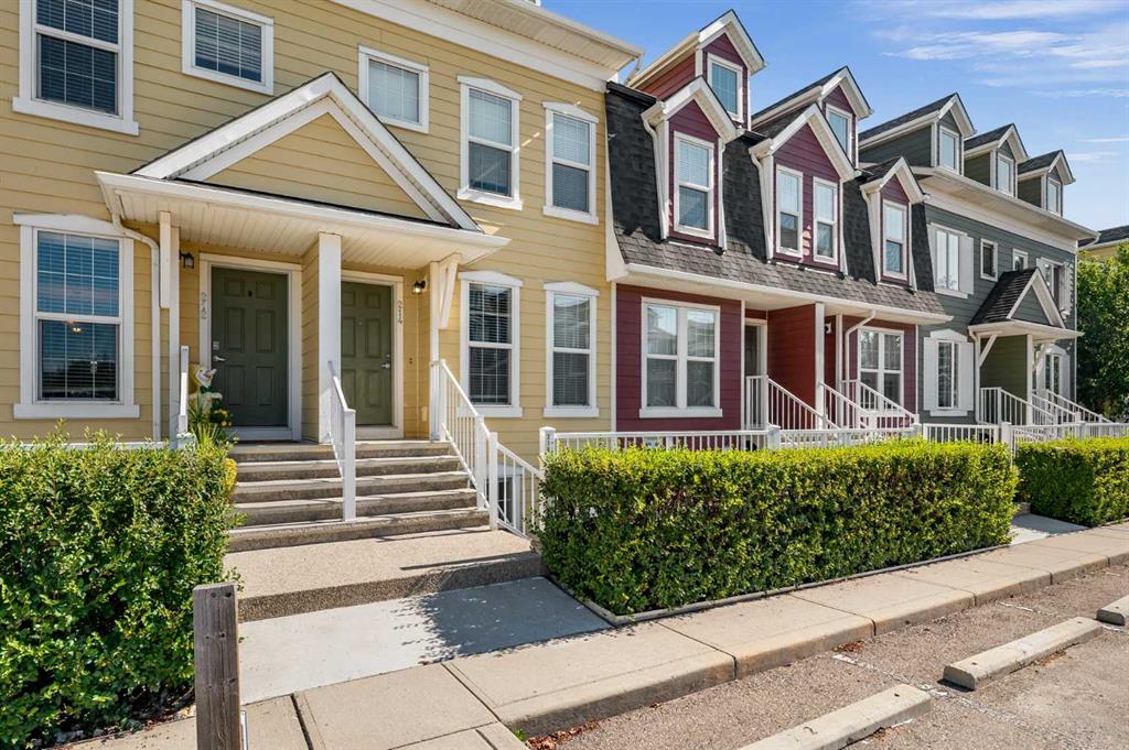Picture for 216 Mckenzie Towne Close SE