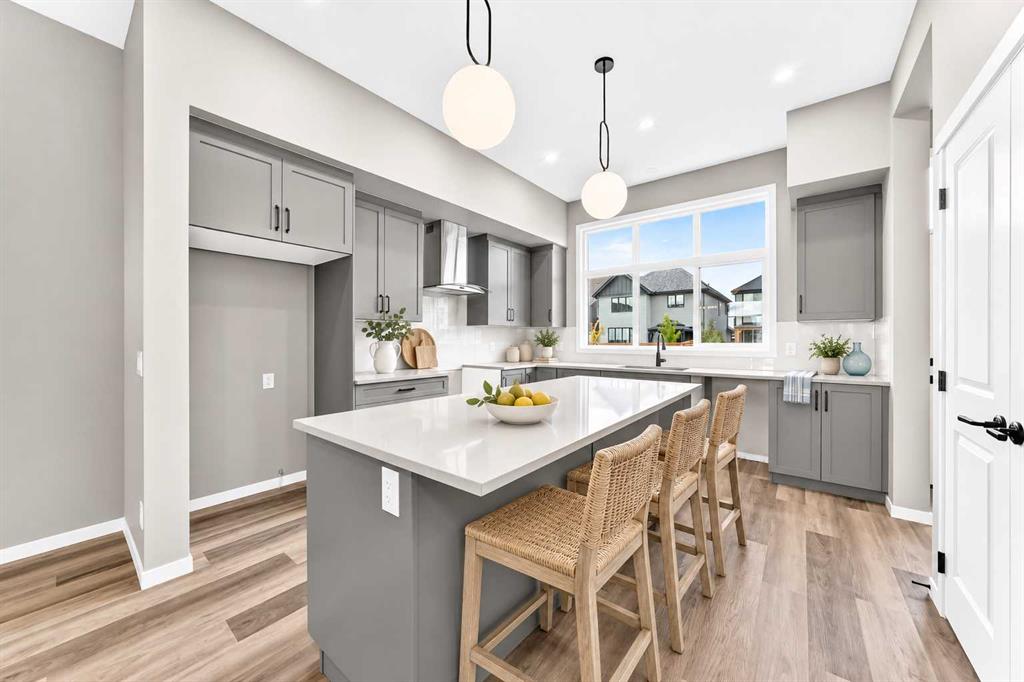 Picture for 1368 Mahogany Boulevard SE